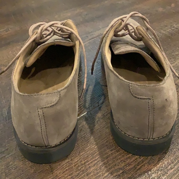 G.H. Bass & Co. men’s suede shoes in brown, size 10.5 - Picture 3 of 8